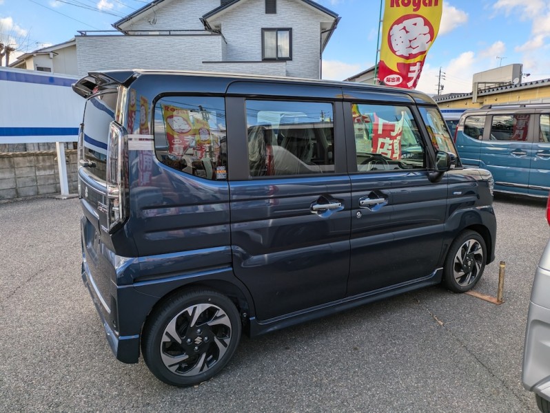 スズキ スペーシア3枚目