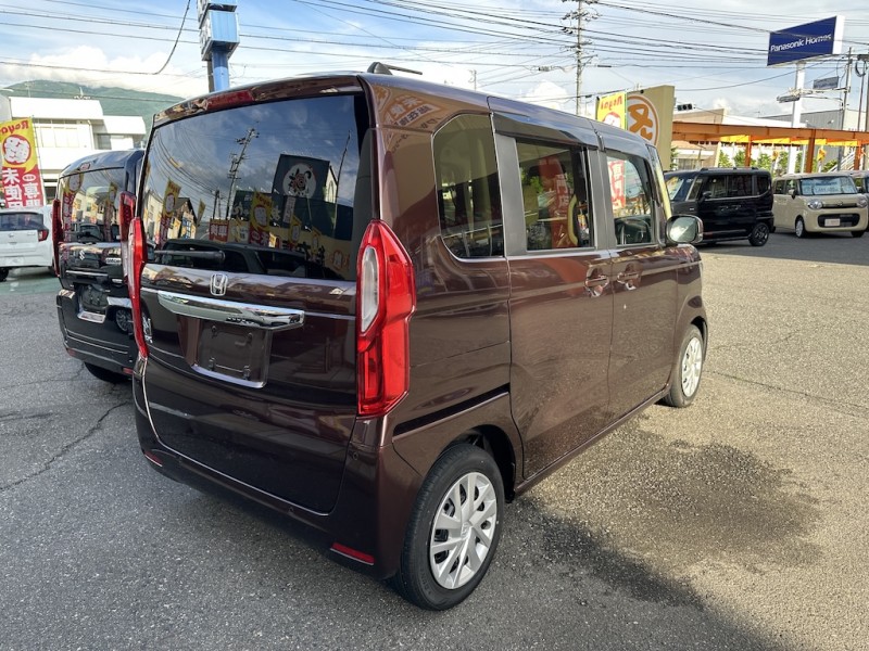 ホンダ N BOX3枚目