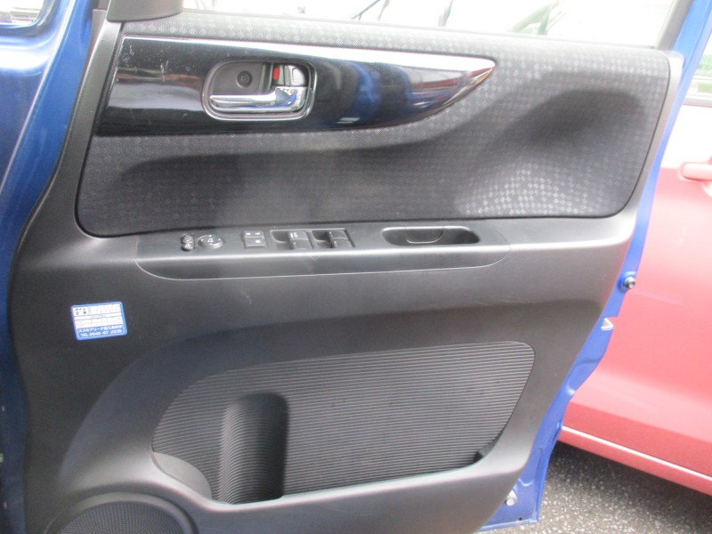 ホンダ N BOX25枚目