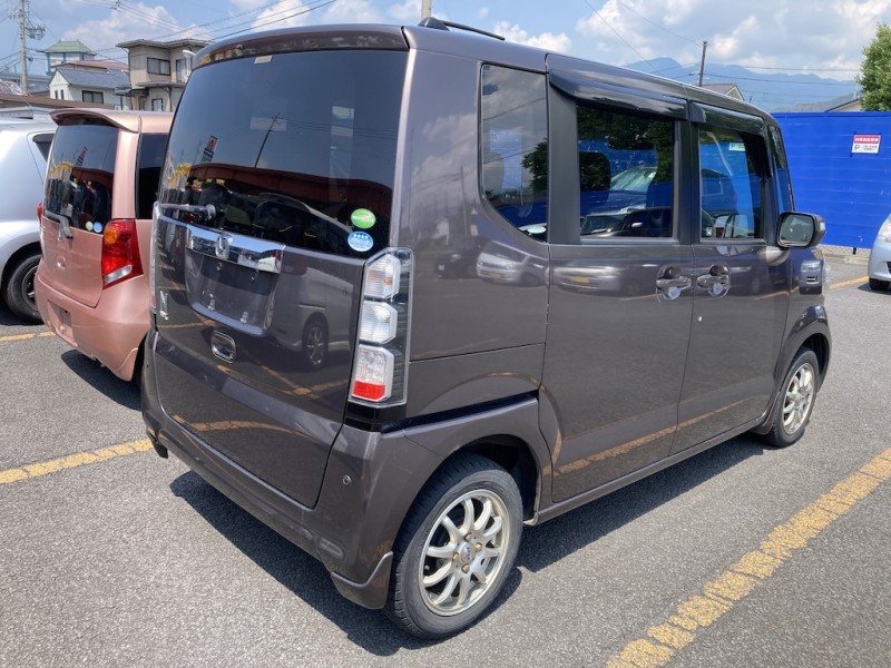 ホンダ N BOX3枚目