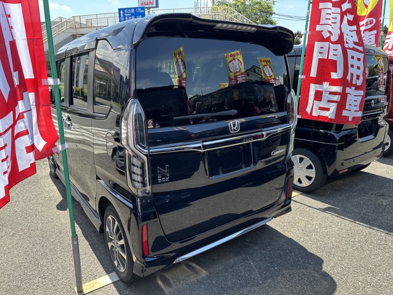 ホンダ N BOX4枚目