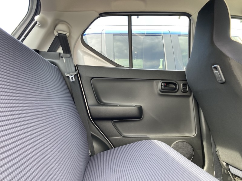 スズキ アルト24枚目