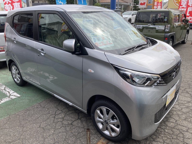 ニッサン デイズ2枚目