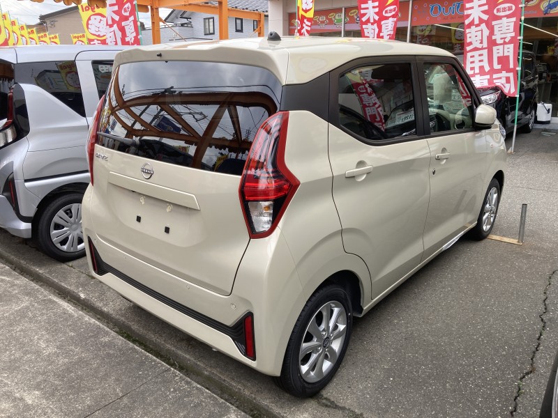 ニッサン デイズ3枚目