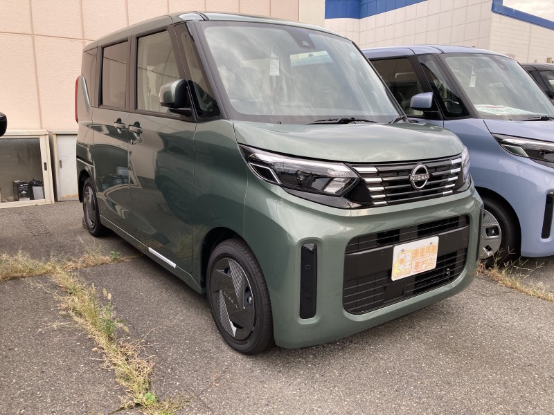 ニッサン ルークス2枚目