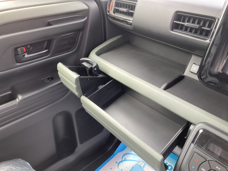 スズキ スペーシアギア13枚目