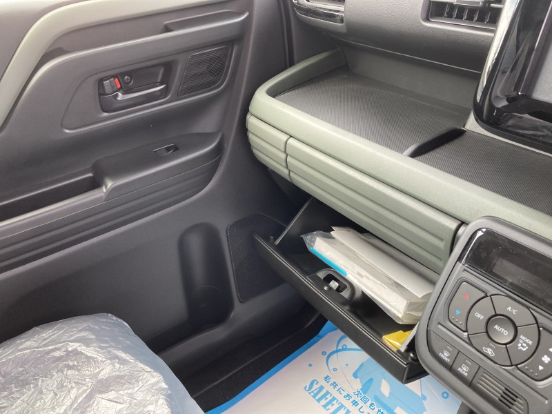 スズキ スペーシアギア14枚目