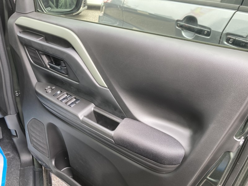 スズキ スペーシアギア7枚目