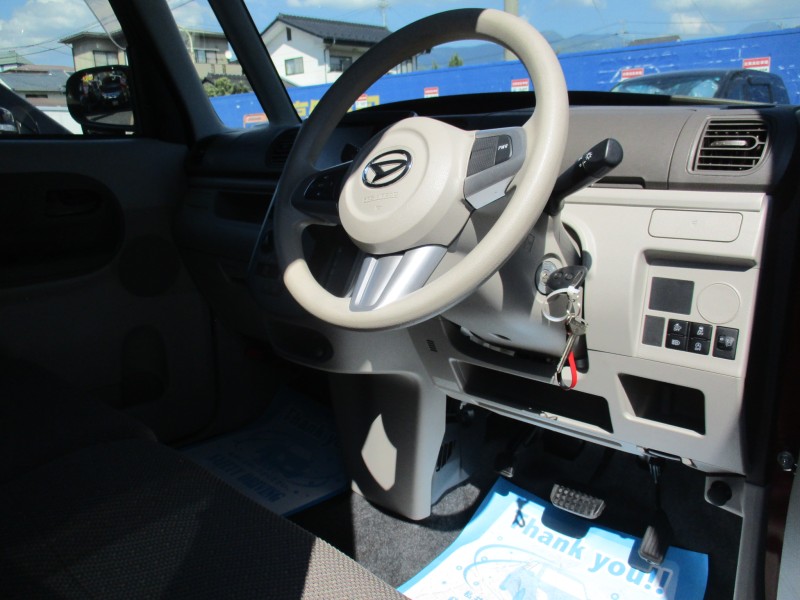 ダイハツ タント10枚目