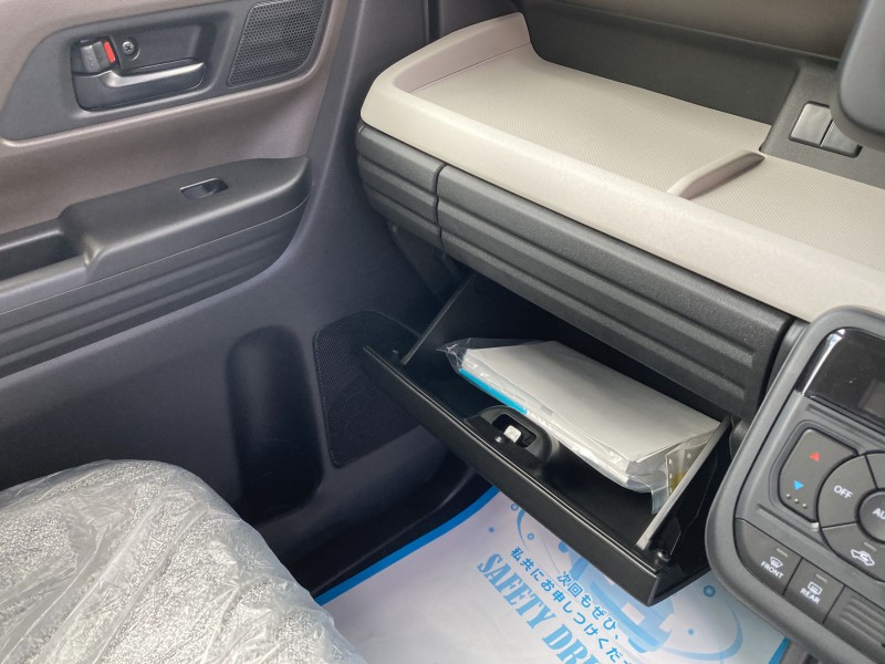 スズキ スペーシア15枚目