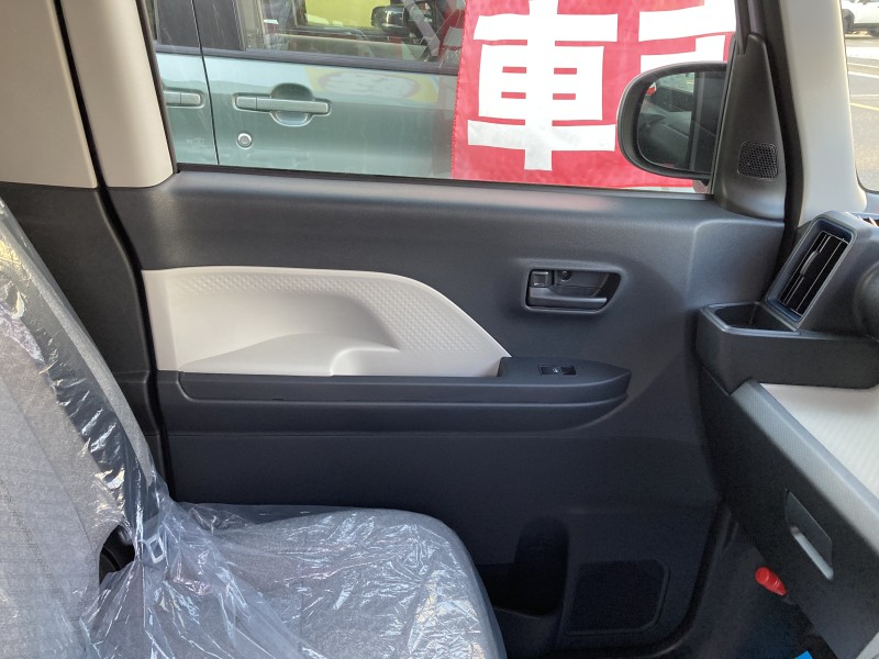 ダイハツ タント8枚目