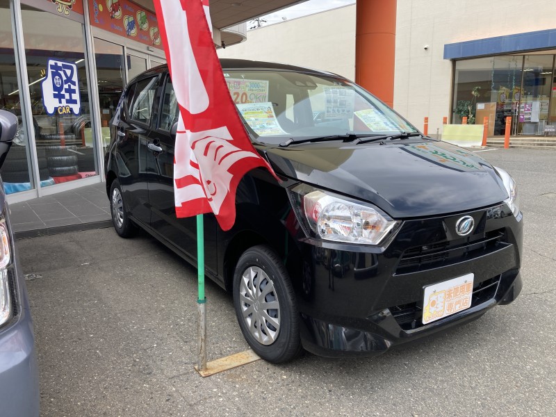 ダイハツ ミライース2枚目