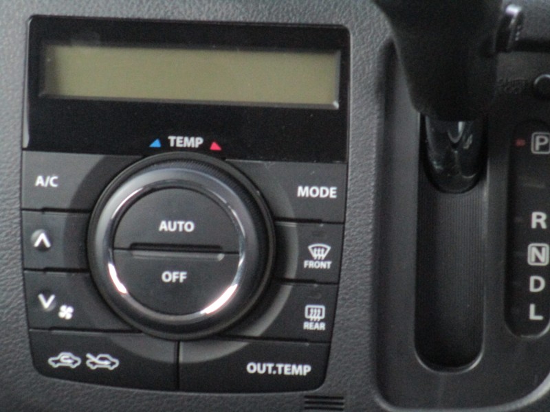 スズキ スペーシア13枚目