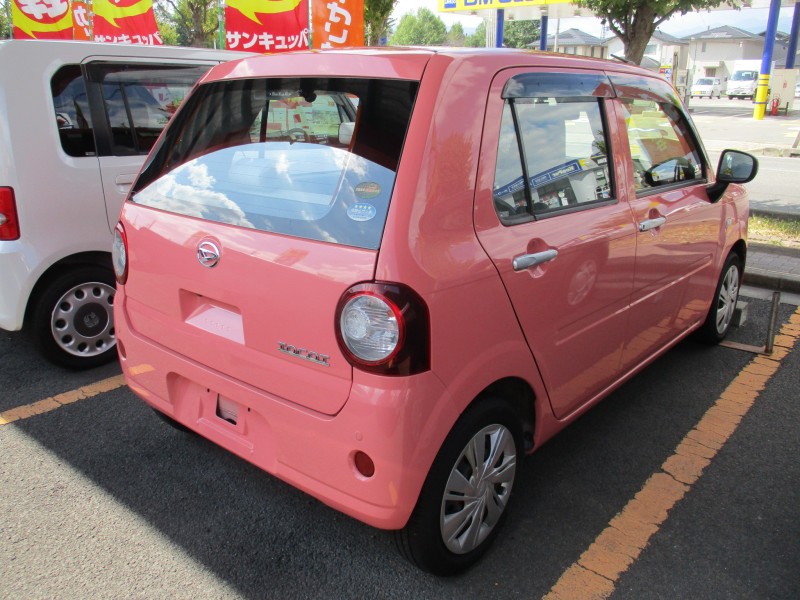 ダイハツ ミラトコット3枚目