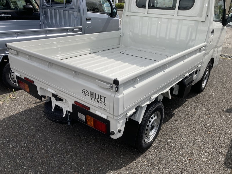 ダイハツ ハイゼット3枚目