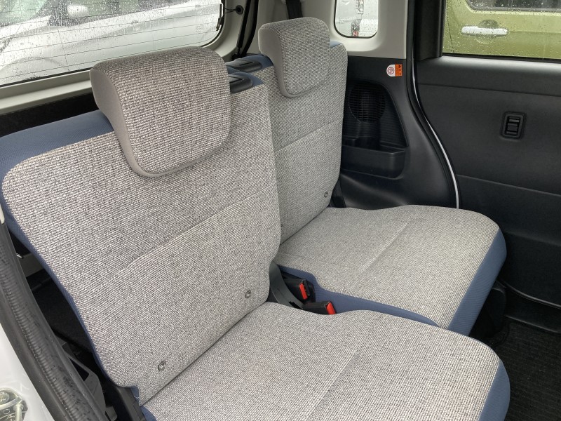 ダイハツ ムーヴキャンバス15枚目