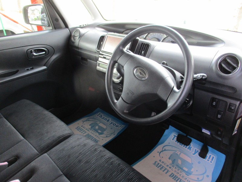 ダイハツ タント8枚目