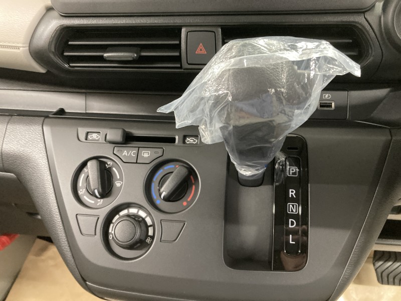 ニッサン デイズ4枚目