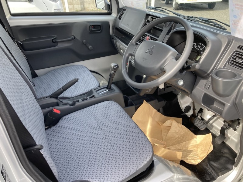 三菱 ミニキャブ7枚目