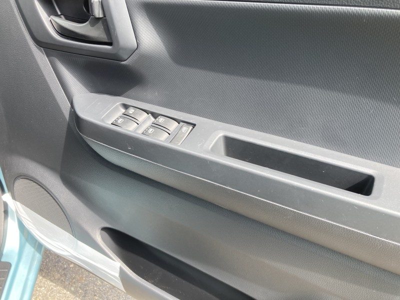 ダイハツ ミライース17枚目