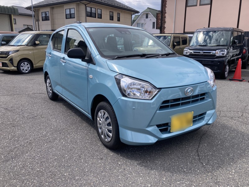 ダイハツ ミライース2枚目