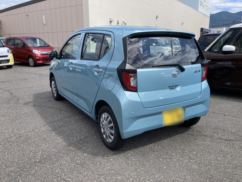 ダイハツ ミライース5枚目