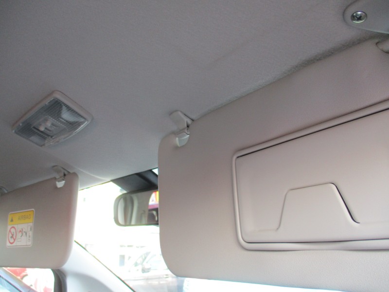 三菱 eKワゴン24枚目