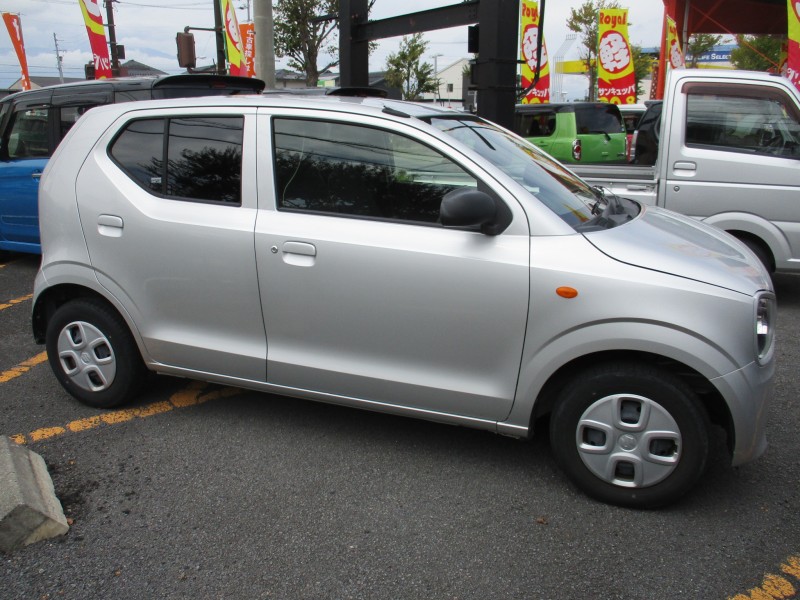 スズキ アルト2枚目