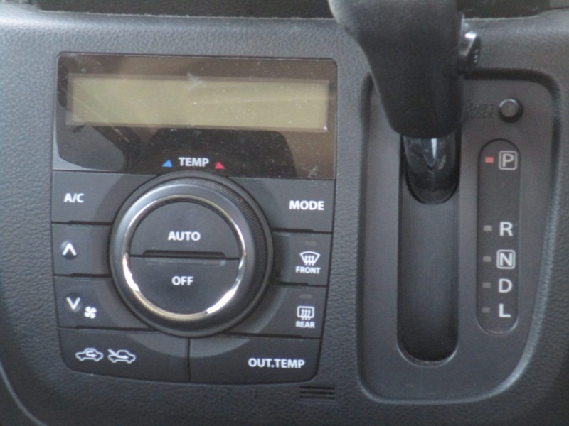 スズキ スペーシア13枚目