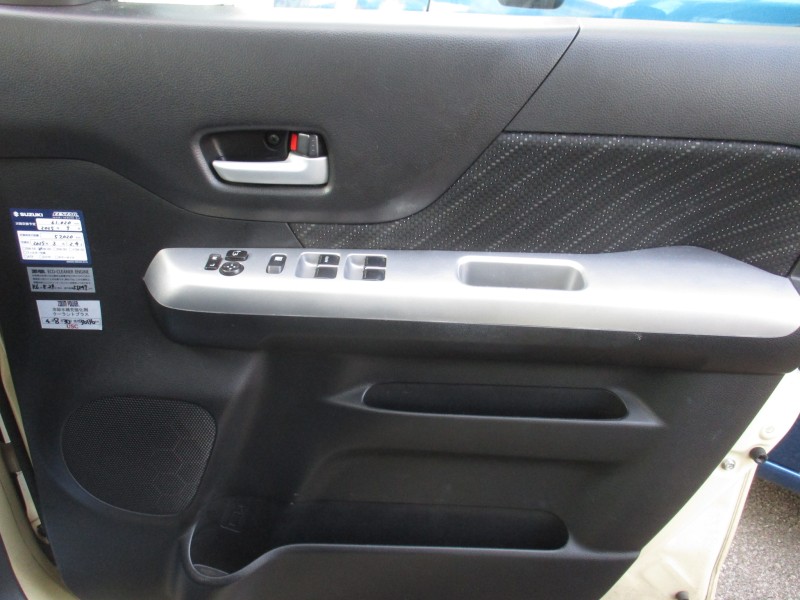 スズキ スペーシア26枚目