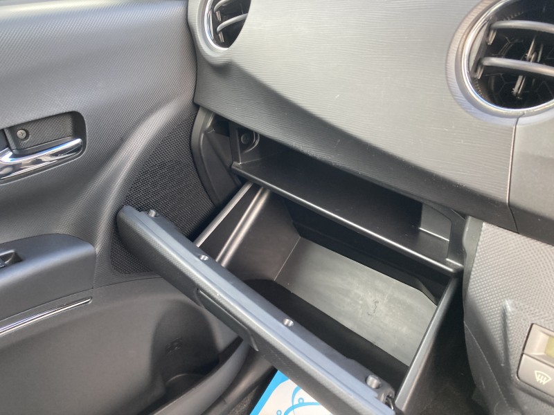 ダイハツ タントエグゼ12枚目