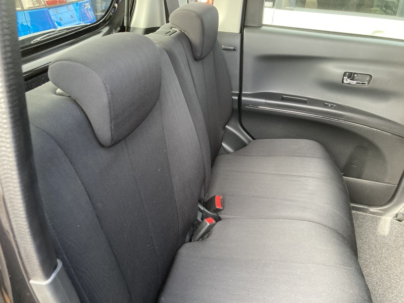 ダイハツ タントエグゼ19枚目