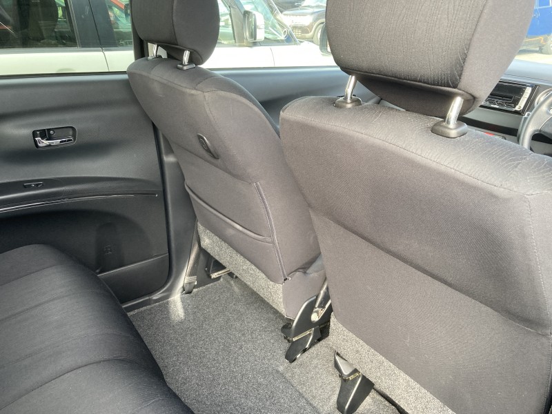 ダイハツ タントエグゼ20枚目