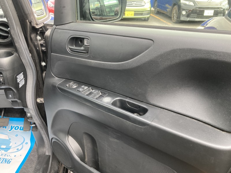ホンダ N BOX19枚目