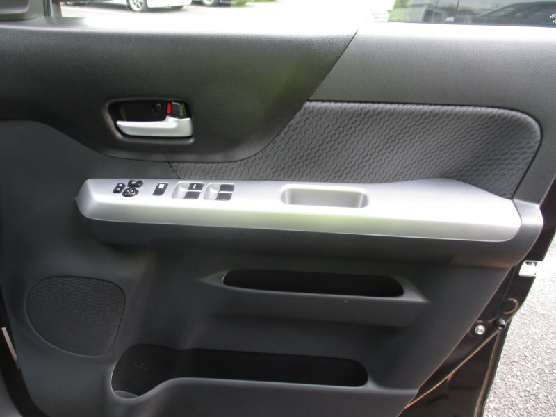 スズキ スペーシア24枚目