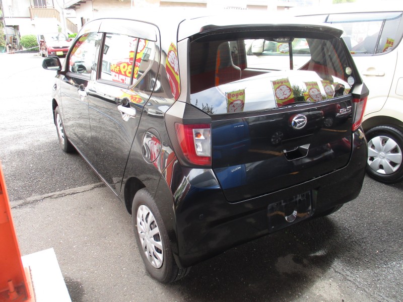 ダイハツ ミライース5枚目