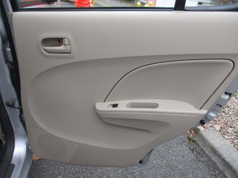 スズキ アルト24枚目