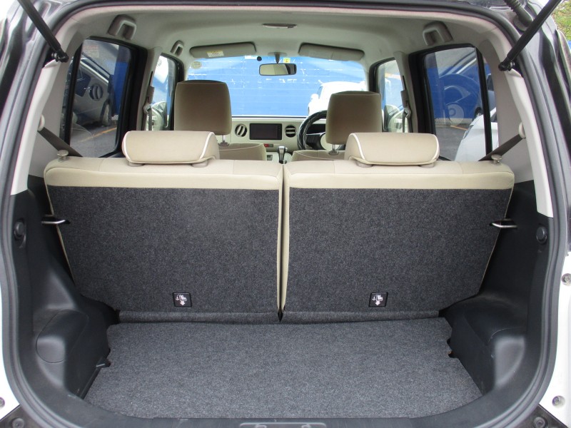 ダイハツ ミラココア6枚目