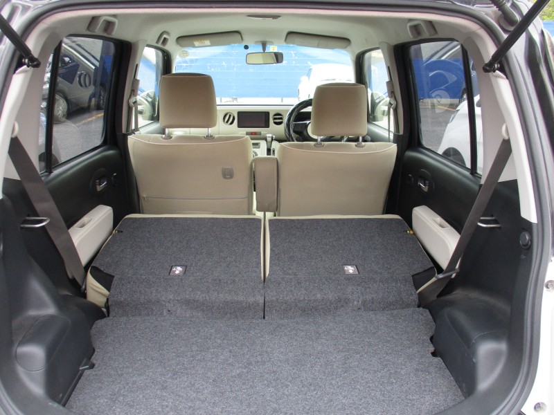 ダイハツ ミラココア7枚目