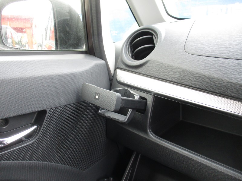 ダイハツ ムーヴ14枚目