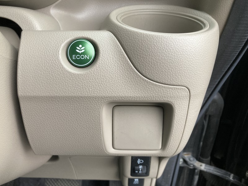 ホンダ N BOX17枚目