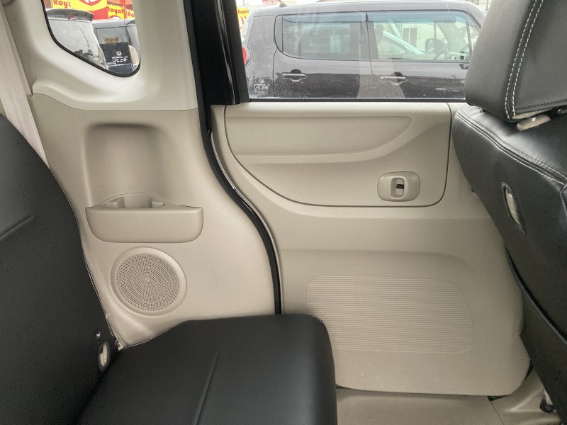 ホンダ N BOX23枚目