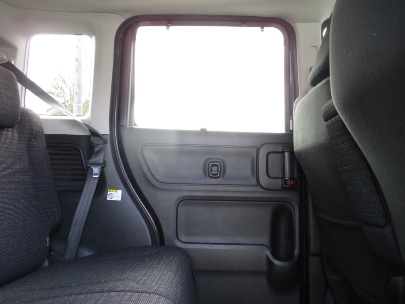 スズキ スペーシア27枚目