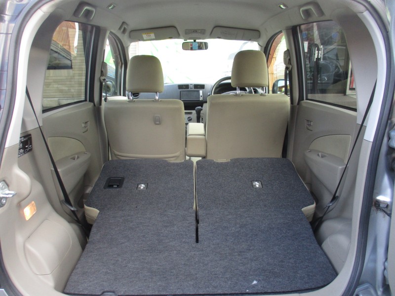 ダイハツ ムーヴ7枚目