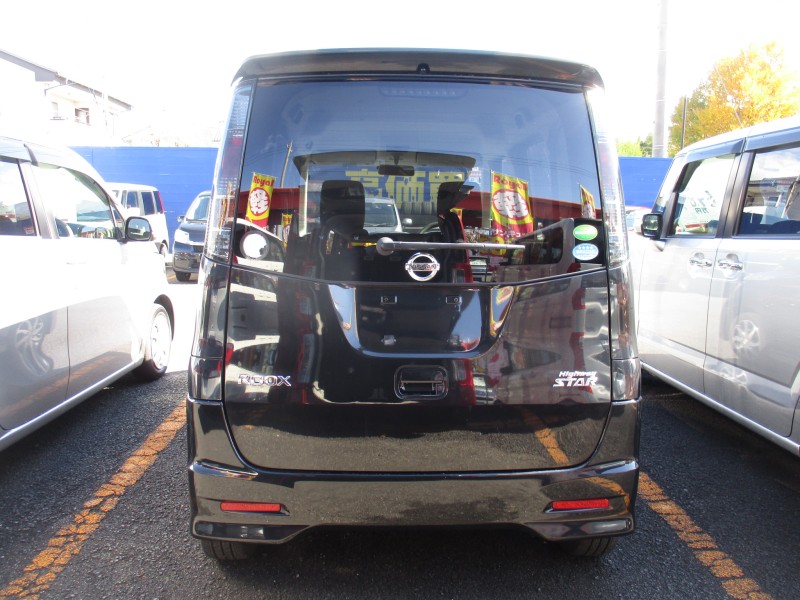 ニッサン ルークス4枚目