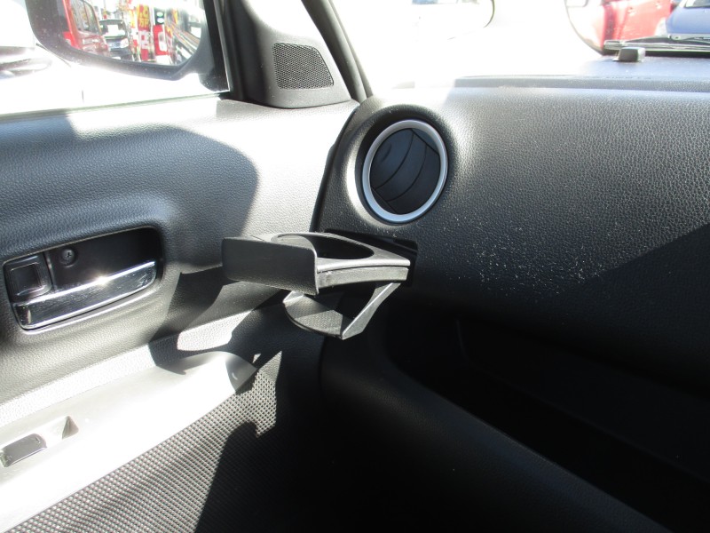 三菱 eKスペース13枚目