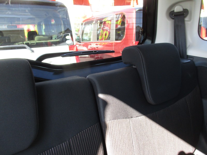 三菱 eKスペース28枚目