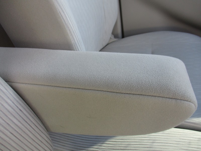 三菱 eKワゴン9枚目