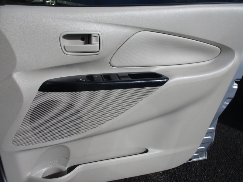 三菱 eKワゴン22枚目