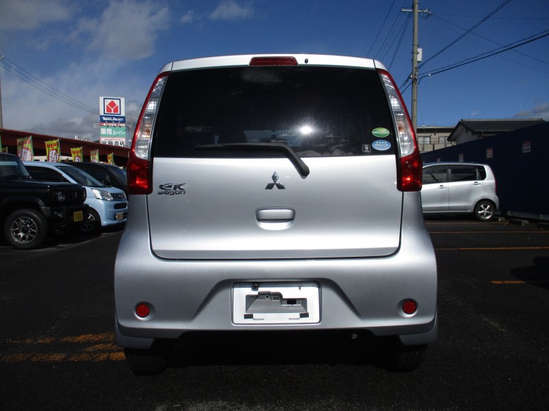 三菱 eKワゴン4枚目